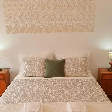 Acolhedor No Coracao Da * Angra do Heroísmo